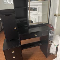 Vanity Chiquito De Maquillaje 