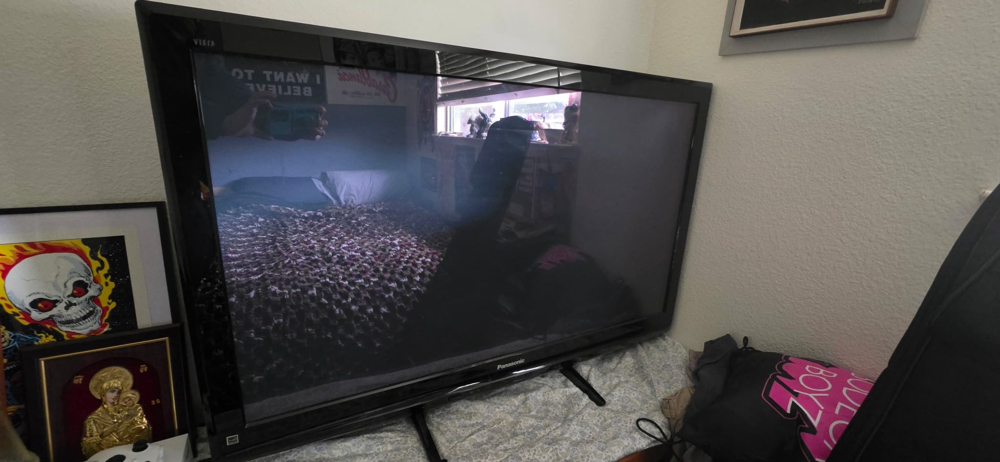 40 Inch TV