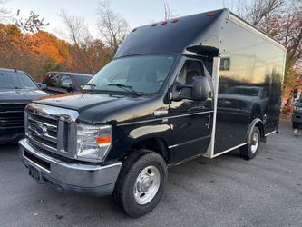 2014 Ford E-350 Cutaway