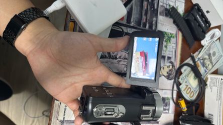 Digital camera