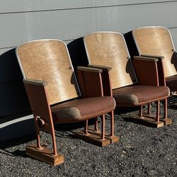vintage theatre chairs / SET of 3