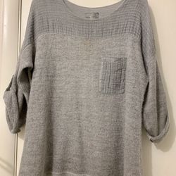 Gray Sweater Shirt By Belle France Size M 