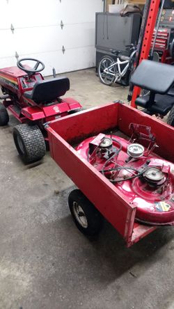Murray Riding Lawn Mower with Trailer and Deck