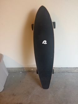 Retrospec skate board