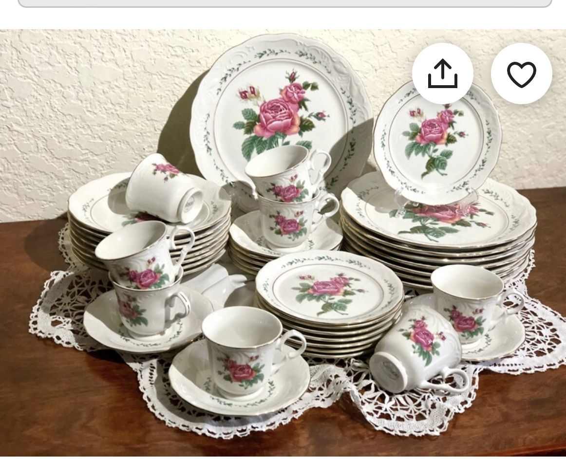 GIBSON CHINA Collectible Pink Roses & Rosebuds Ceramic Plate - Gold Banded