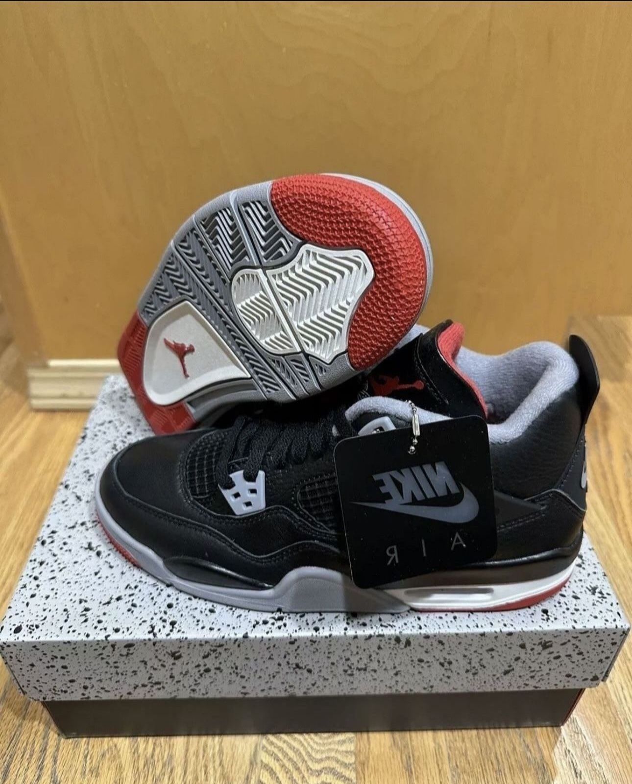 Air Jordan 4 Retro Bred Reimagined FQ8213-006 GS Size 7Y / 8.5 Womens Brand New