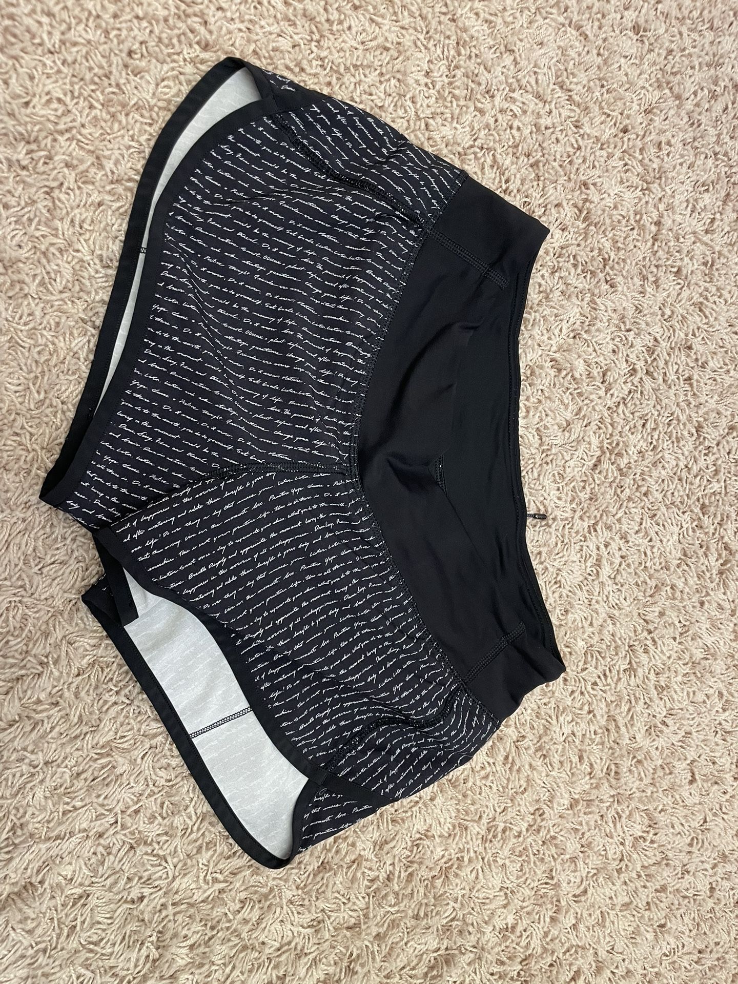 Lululemon Speed Shorts Size 6