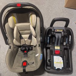 Graco Infant Car Seat 