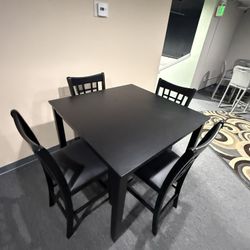 5 PC DINING TABLE 