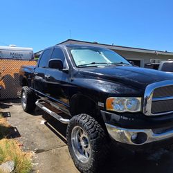 2005 Dodge Ram 1500 5.7 Hemi