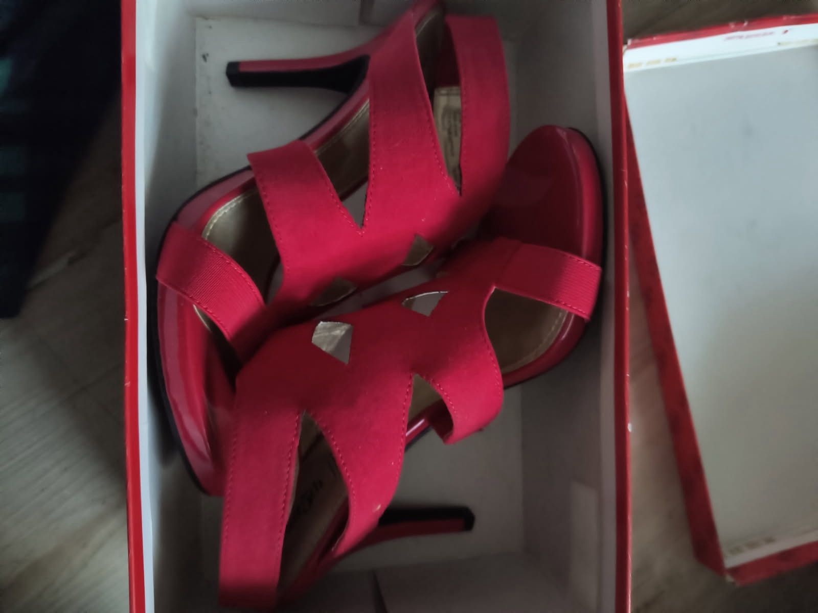 Red Heels Size 9