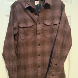 Brand New Men’s Levi’s Flannel Button Up Long Sleeve Size Small