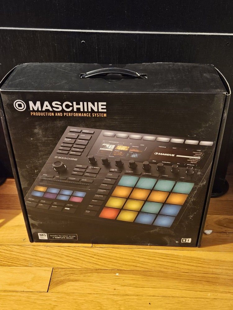 Native Instruments Maschine MK3 Drum Controller
