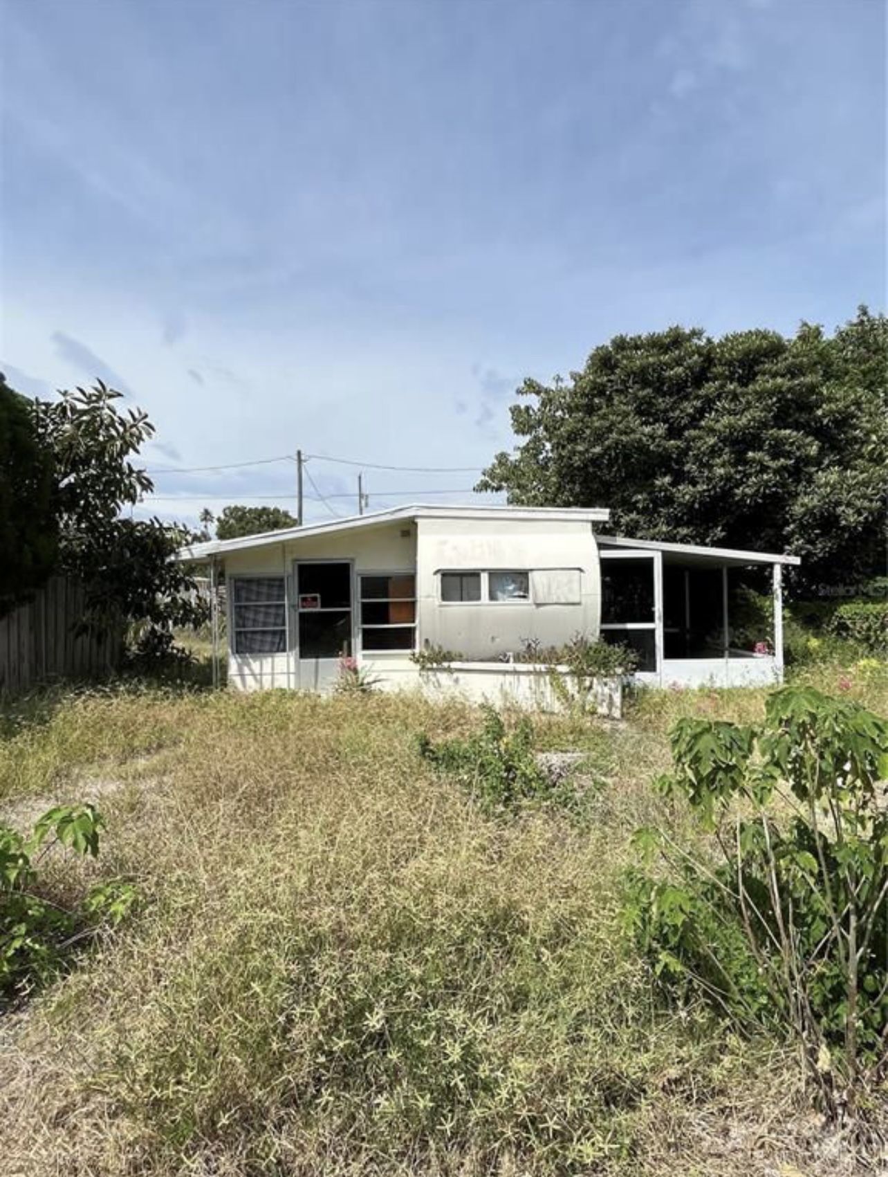 Mobile Home 1 Bed 1 Bath