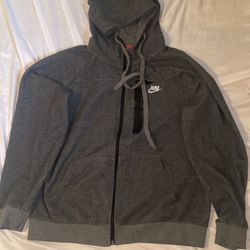 large nike tech 