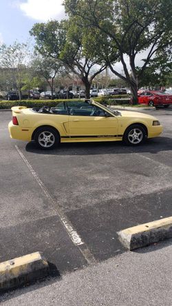 2002 Ford Mustang