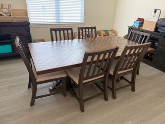 Dining Room Table Amazing American Signature Complete Dining Room Table with 6 plush chairs by  Magnolia Home by Joanna Gaines