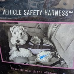 Vehicle Safety Harness Size Large (New in Package)
