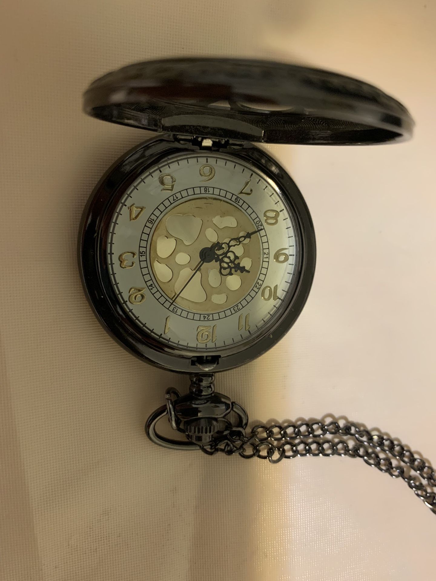 The pocket watch works well in good condition.