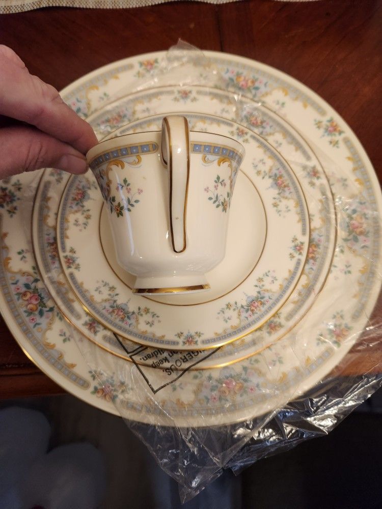 Royal Doulton Romance Juliet