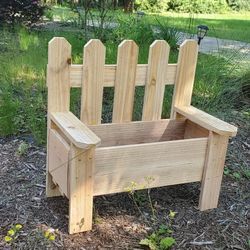 Cedar Bench Planter