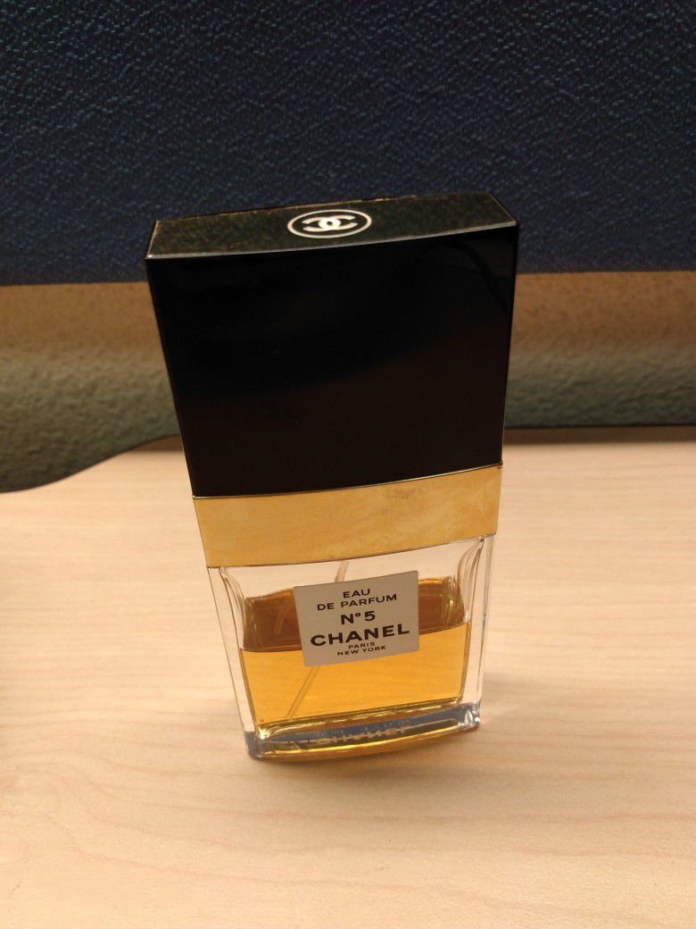 Chanel 5 Bottle Perfume 