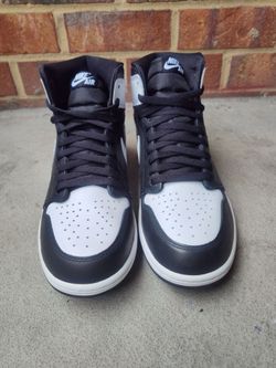 Nike Air Jordan 1 High Black White Sneakers