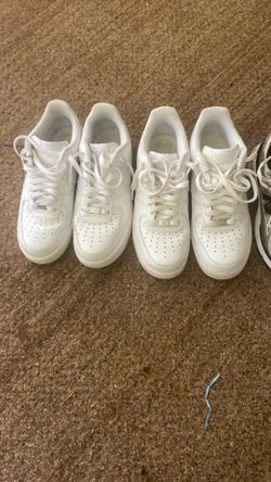 Used sneakers .7.5