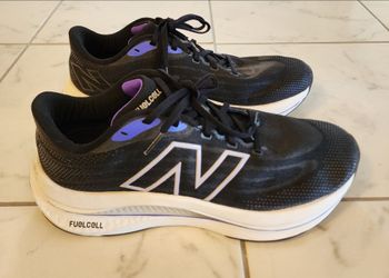 New Balance FuelCell Walker Elite Sneakers Size 9.5 Mens