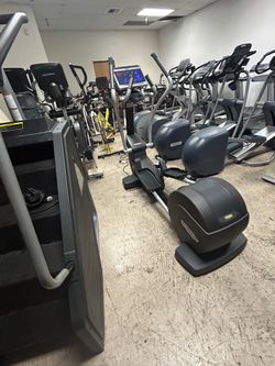 Technogym excite elliptical