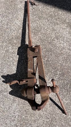 Vintage Blacksmith Post Vice
