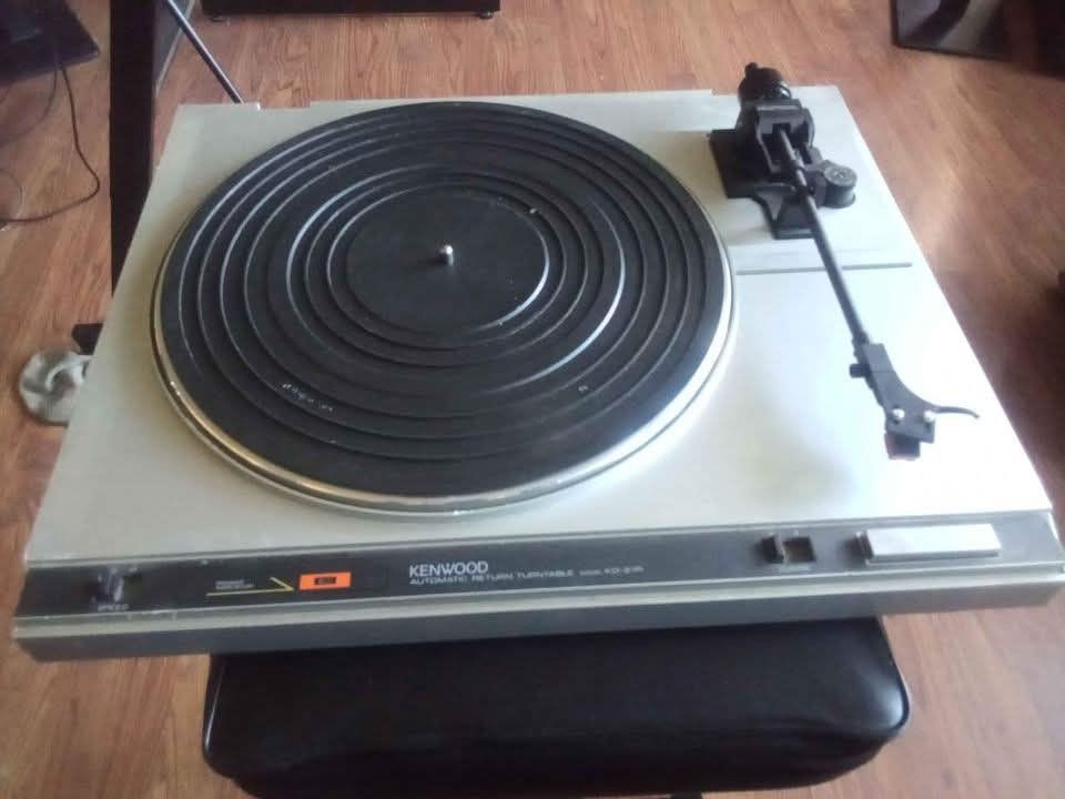 KENWOOD KD-21R TURNTABLE NEEDS NEW CARTRIDGE $60 FINAL PRICE