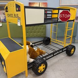 New School bus Bunk Bed 