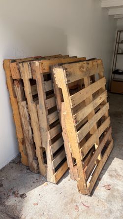Six FREE dry pallets