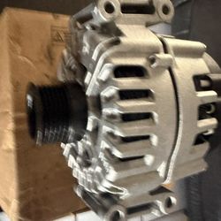 NewYall 180A Alternator For Mercedes-Benz CL550 R350 CLK550 CLS550 E550 S550 E350 G550 GL550 ML350 ML550 SL550 G65 SL65 AMG 2006-2018