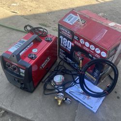 Lincoln Electric Weld-Pak 180 Amp MIG Flux-Core Wire Feed Welder, 230V, Aluminum Welder with Spool Gun sold separately 1.3k