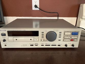 Panasonic SV-3800 Professional Digital Audio Tape Recorder For Parts/Repair-READ