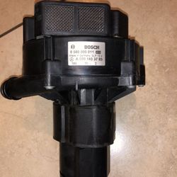 PRICE REDUCED!! W220 - S Class - secondary Air pump