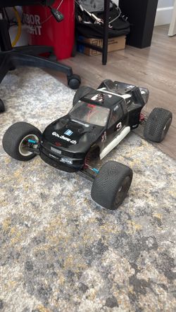 Losi xxxt graphite vintage RC car