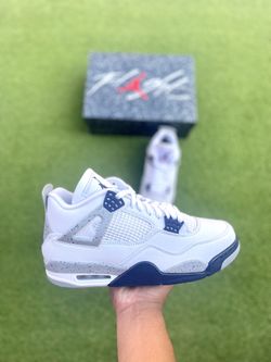 Jordan 4 Midnight Navy