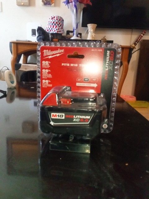 Milwaukee M18 Red Lithium Battery 5.0