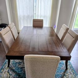 Wooden 6 Seating extendable Dining Table