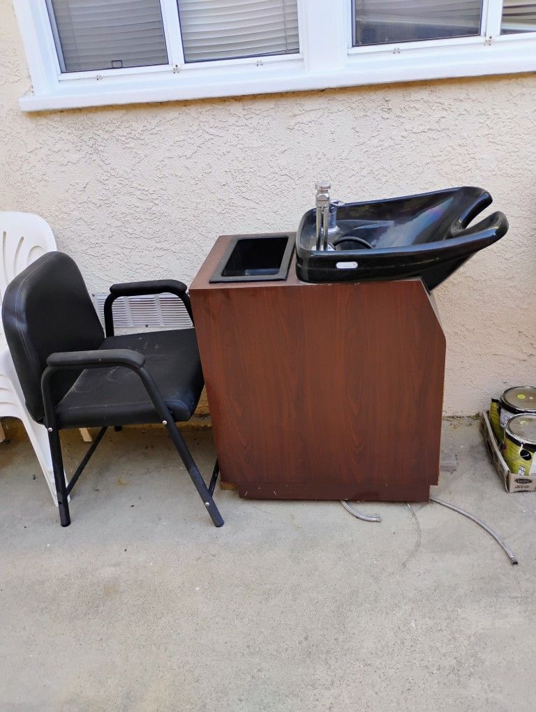 Hair Dresser Shampoo Sink And Chair