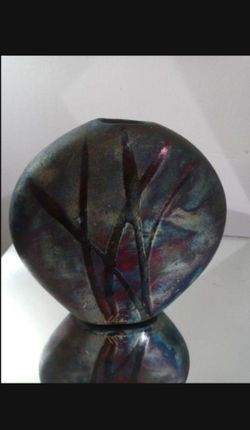 WILLIAM KJ POTTERY ART VASE 7"×7"