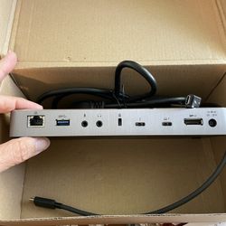 Like-new Kensington SD5600T Docking Station