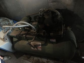 Three phase speed air compressor