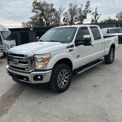 2015 Ford F250 Super Duty Crew Cab