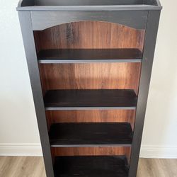 Bookshelf 