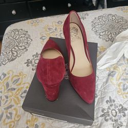 Vince Camuto Pumps