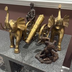 Gold And Copper Decorative Figurines (Offer Price)